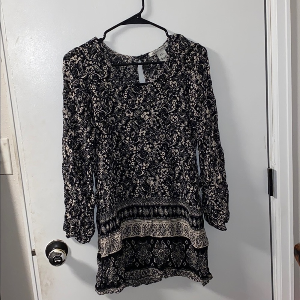 Adorable long shirt or short dress!